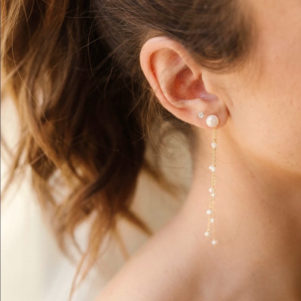 Untamed Petals Pearl Lara Drop Earrings